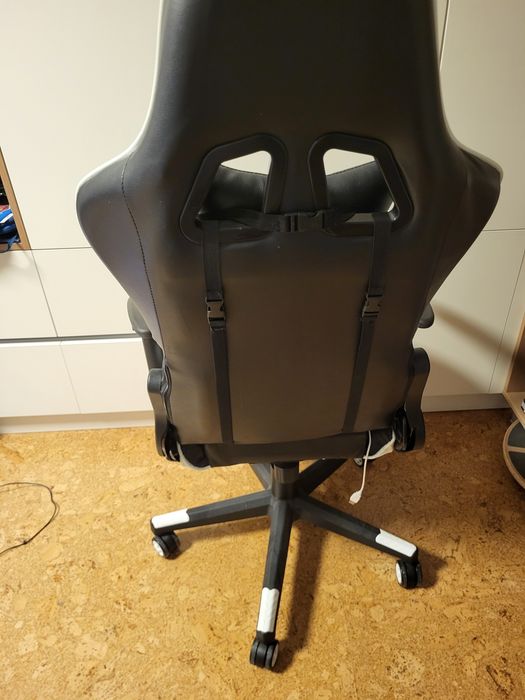 scaun de gaminig genator cu masaj