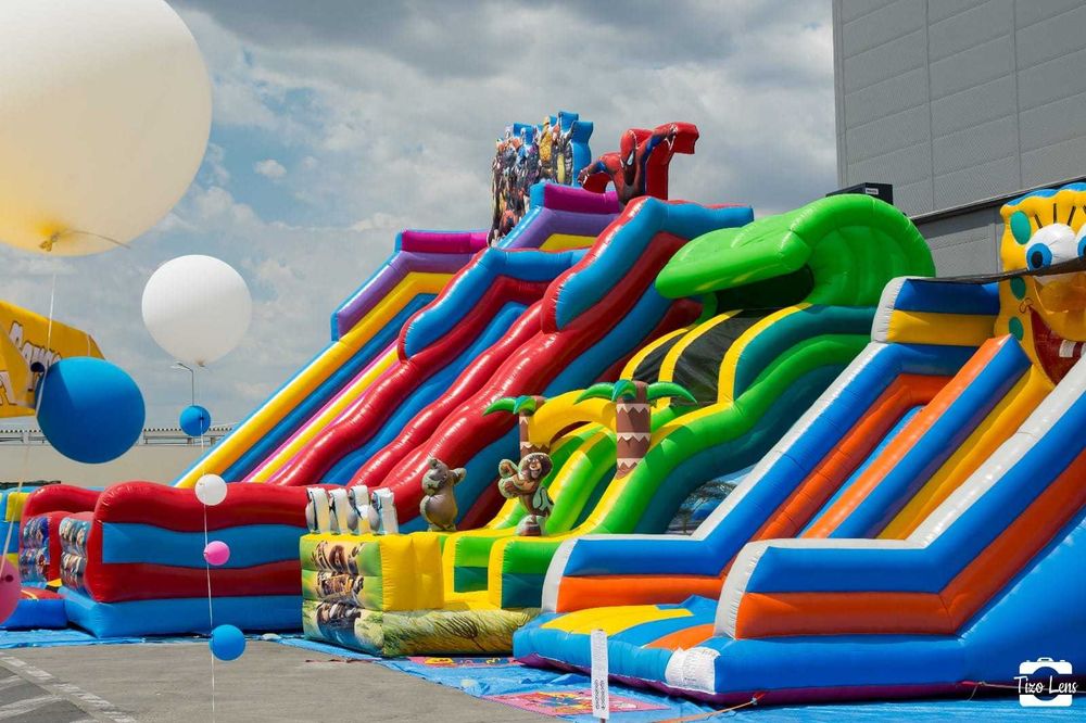 Animatori petreceri și tobogane gonflabile Cluj