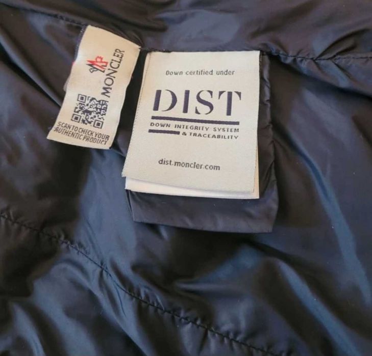 Geacă Moncler originală