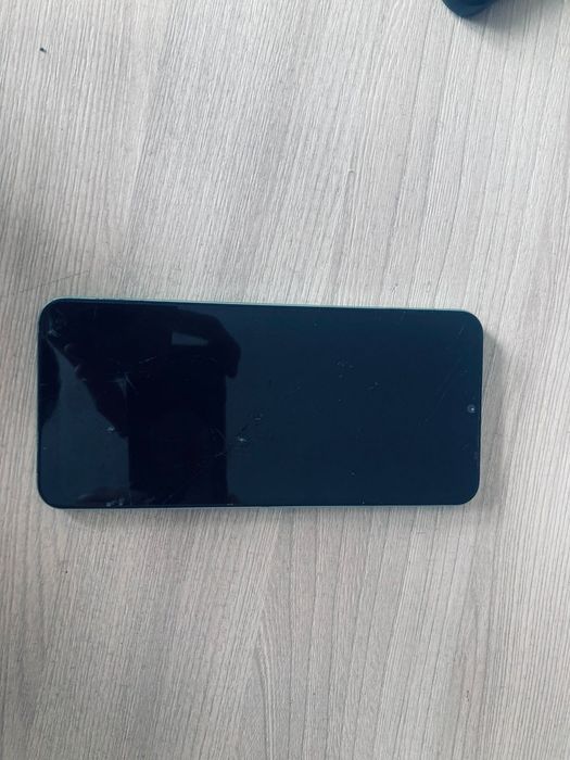 Продам четкий Vivo Y03