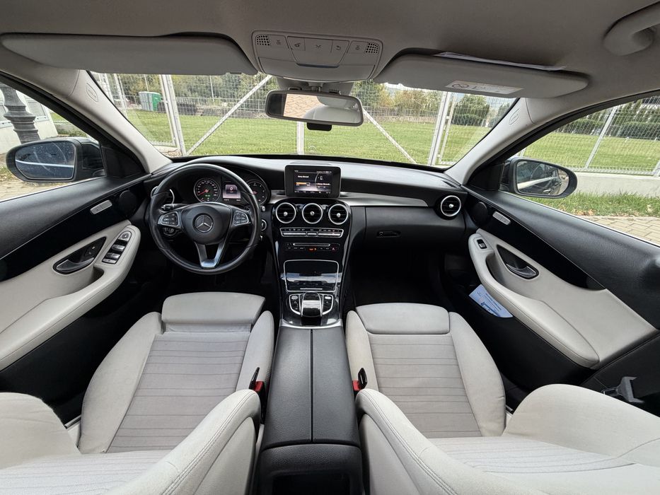 **Mercedes C 180 Bluetec  **