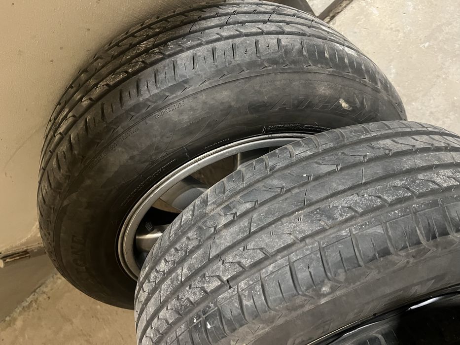 продам комплект диски с резиной