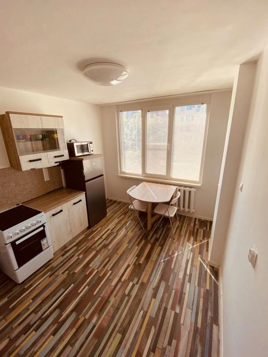 Дава се под наем Двустаен апартамент в София, Център - 55 кв.м за 500 € - Снимка #1