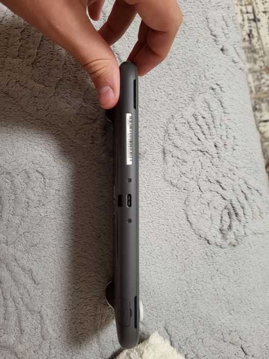 Продам Nintendo switch lite 32gb