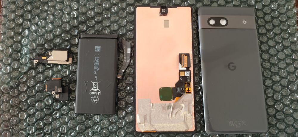 Display original Google Pixel 7a + alte componente