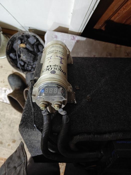 Продам саббуфер.