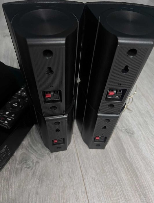 Sistem Home Cinema 5.1 LG LHB625 - 1000W RMS, Bluetooth, Blu-ray 3D