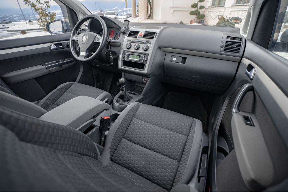 Volkswagen Touran *Rate* 1.9 Tdi 2010