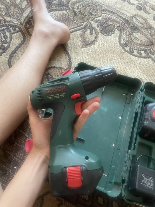 Vand autofiletanta de la bosch