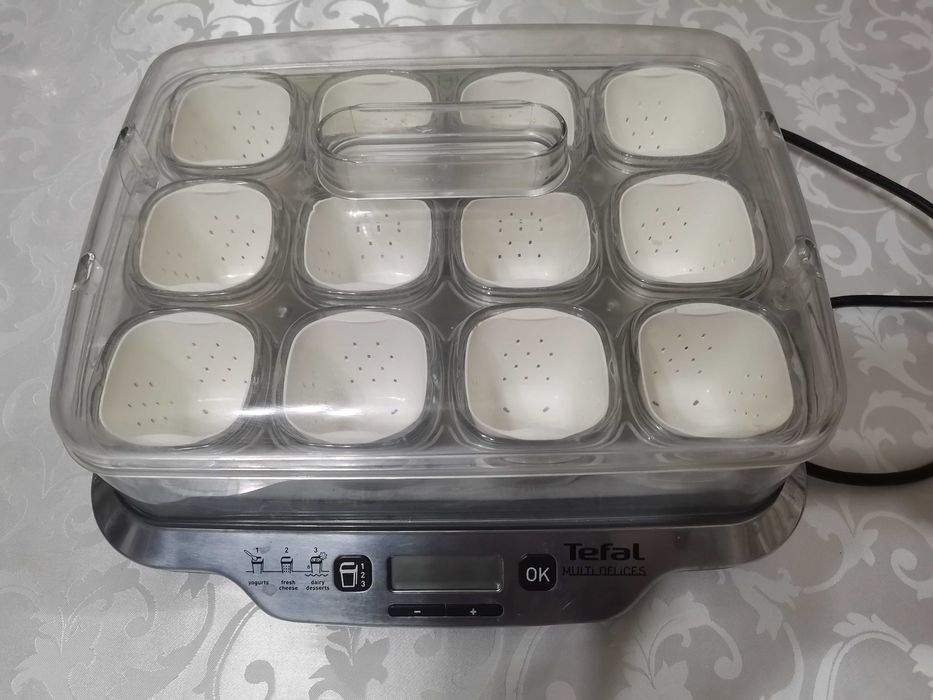 Йогуртница Tefal с 12 стаканчиками