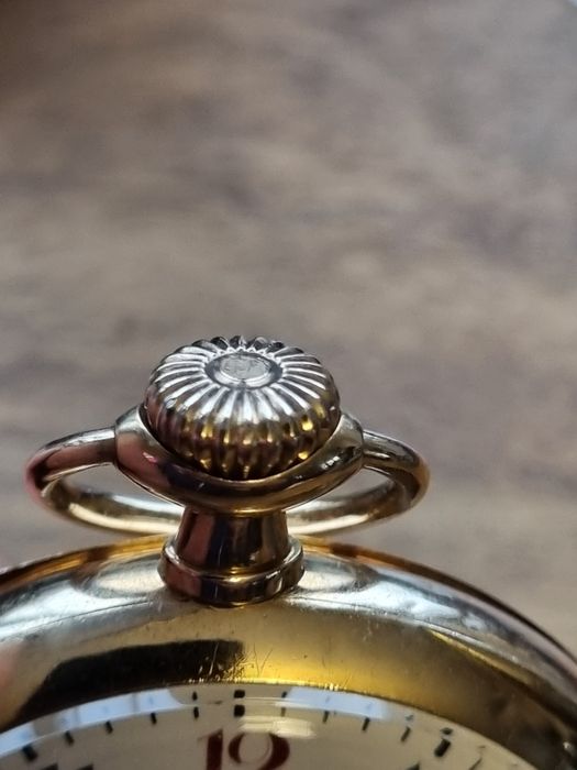 Omega златен  джобен 14к
