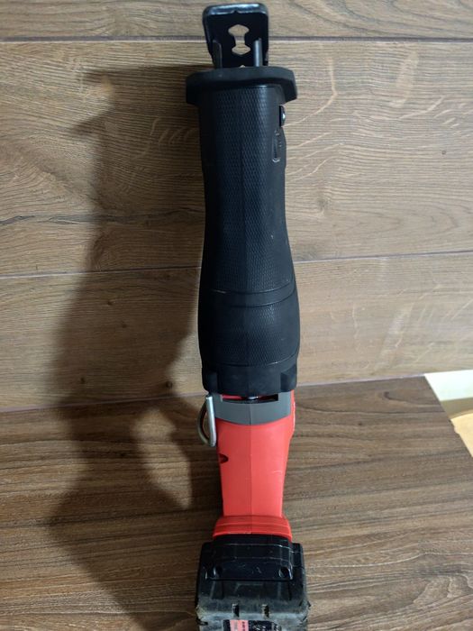 Milwaukee m18 FSZ sabie