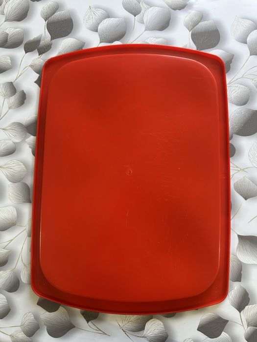 Новые прочные пластиковые подносы