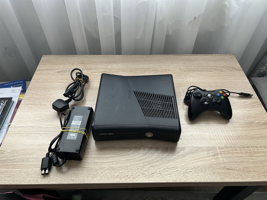 Consola Xbox 360 Slim