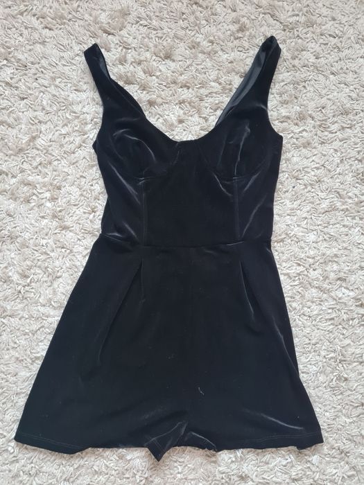 Salopete elegante doua modele