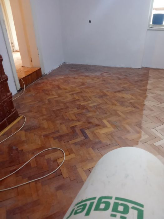 Șlefuiesc parchet 65leimp