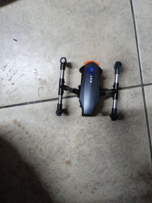 Новый квадрокоптер с камерой