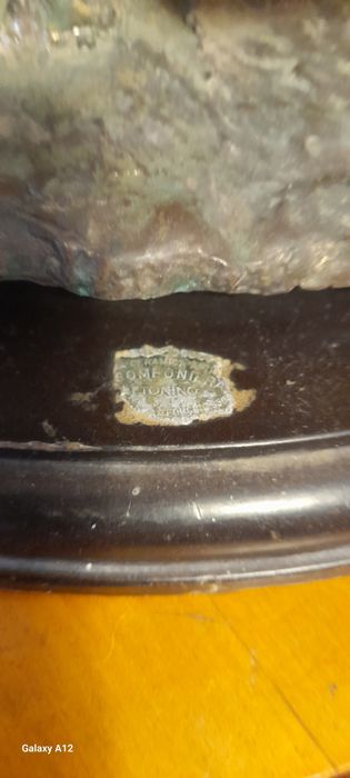 „Îndrăgostiții”. Semnata. A(Auro). Belcari.