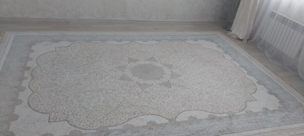 Кілем размері 3 × 4.