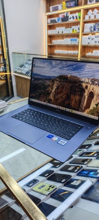Ноутбук Huawei I5 WDH9