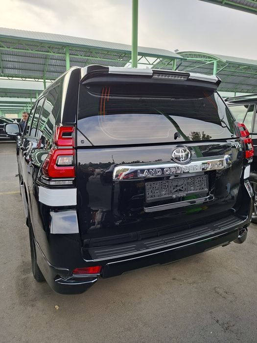 Toyota 150 lik yili 2019 mator 2,7 dubaiskiy variand