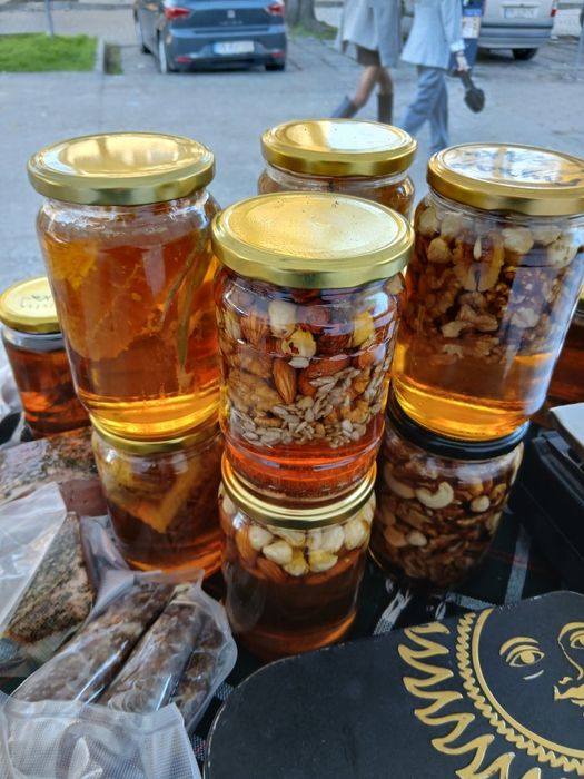 Пчелен мед  от родопите