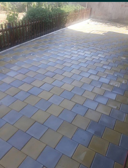 Pavaj pavele borduri pentru Gradina. Modele antiderapante