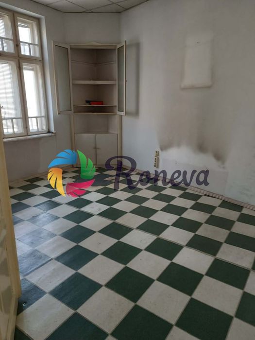 Офис в Варна-Идеален център площ 80  кв