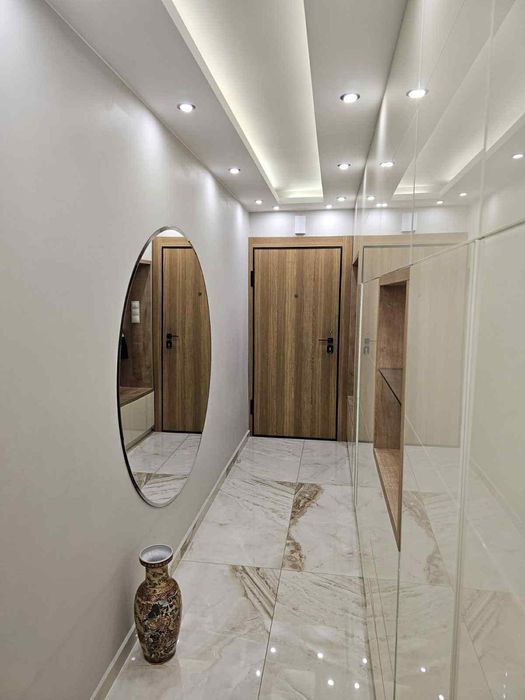 Огледала по поръчка