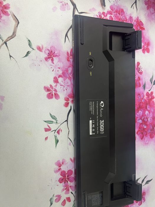 Akko 3068 в черном цвете