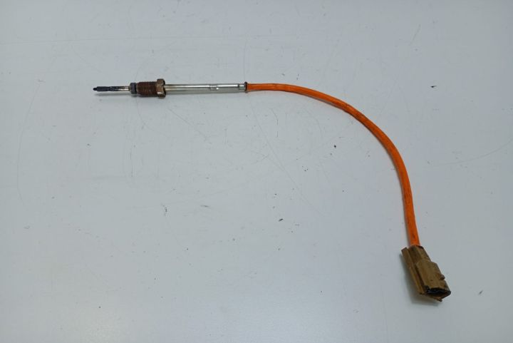 Senzor  temperatura gaze 8200921749 Dacia Dokker prima generatie seri