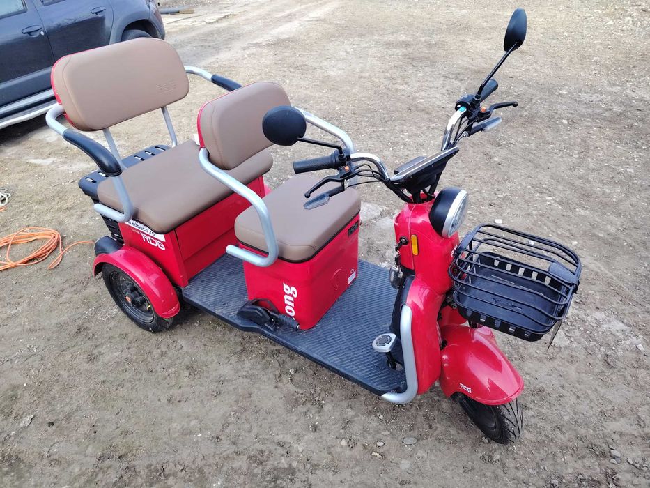 Triciclu de vânzare la diverse