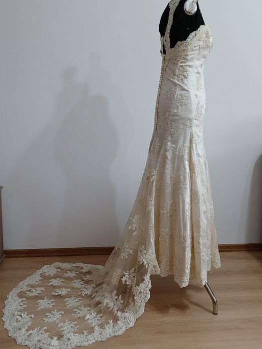 Rochie de mireasa dantela model unicat