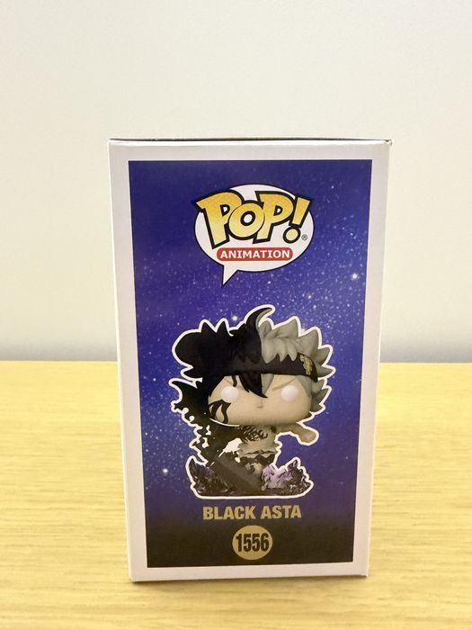 Фигура Funko POP! Animation: Black Clover - Black Asta (Glows in the Dark) (Special Edition) #1556