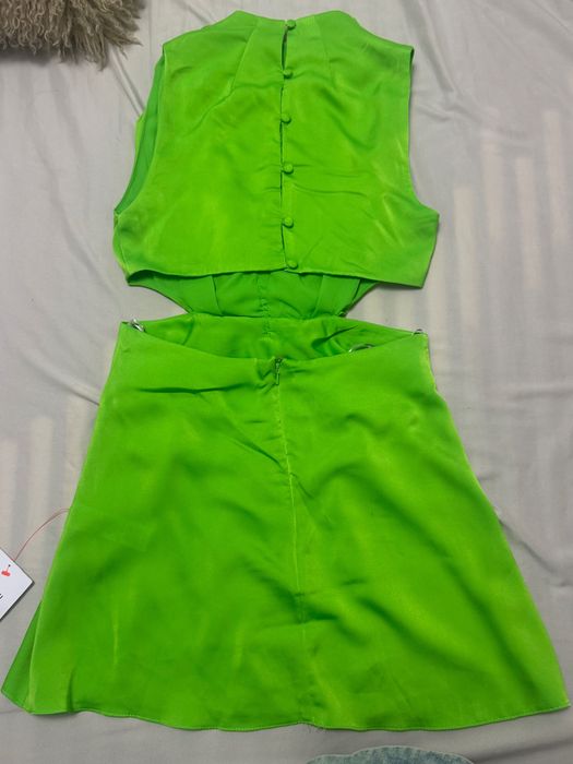 Зелена рокля ASOS