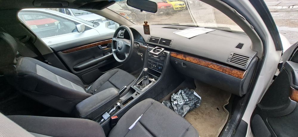 Dezmembrez Audi A4 B6 1.9D 2.0 B 2002
