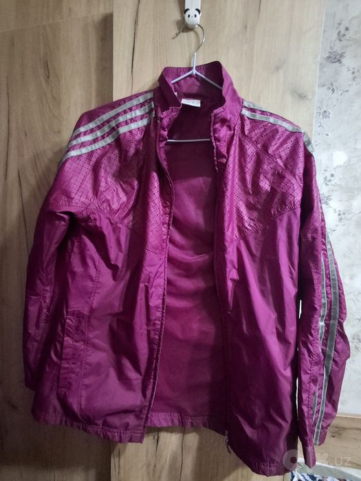 Женская Спортивная куртка Adidas