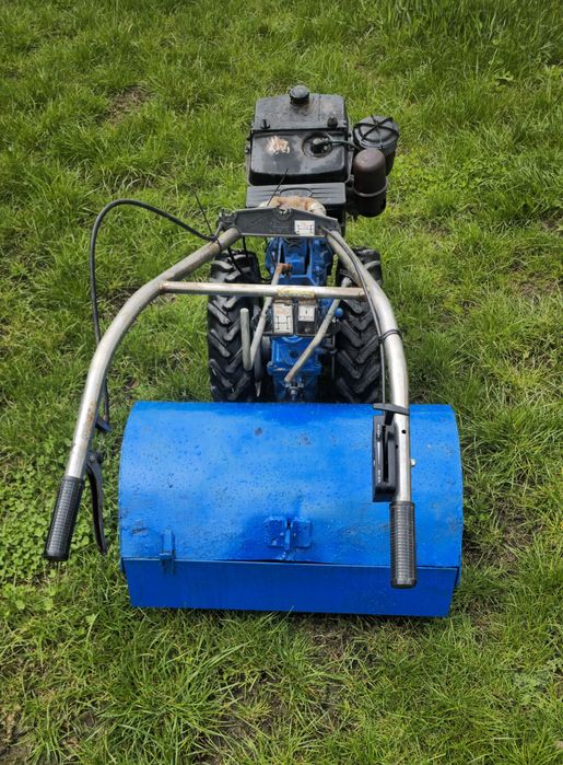 Vând motocultor BCS 10cp pe benzină cu freză de pământ și freza de zăpadă