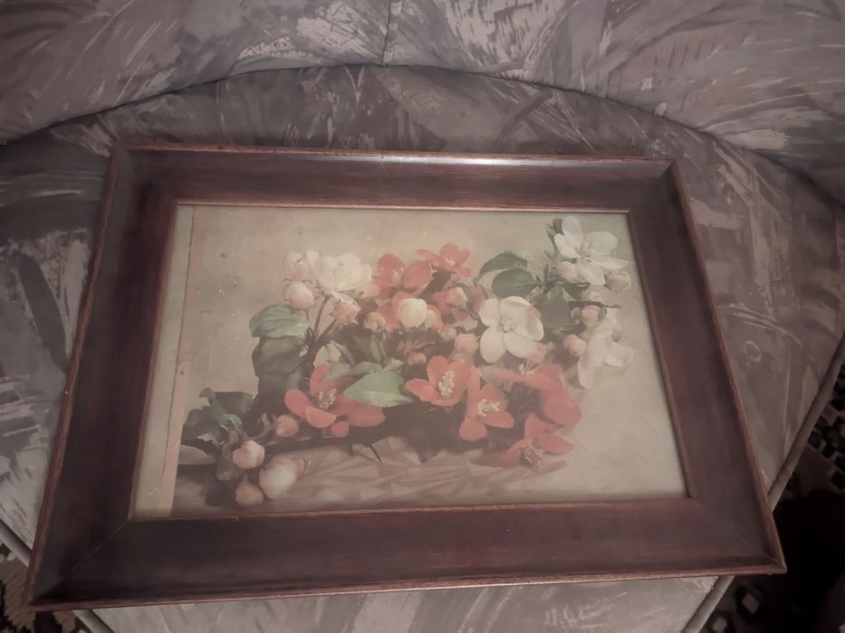 Tablouri de diferite mărimi Simionesc și Georgescu