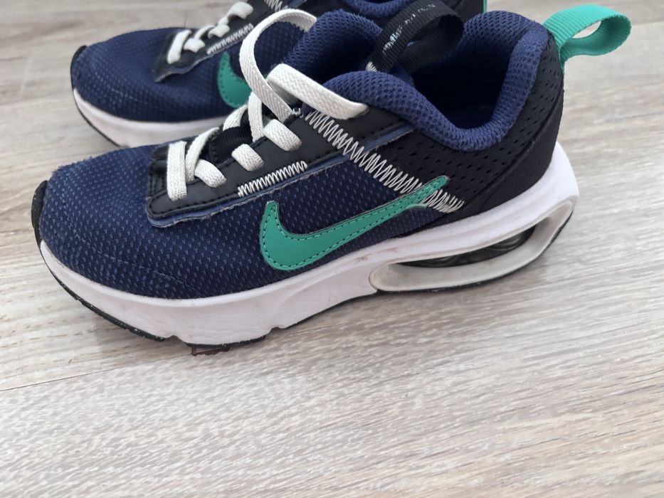 Nike маратонки 28 1/2