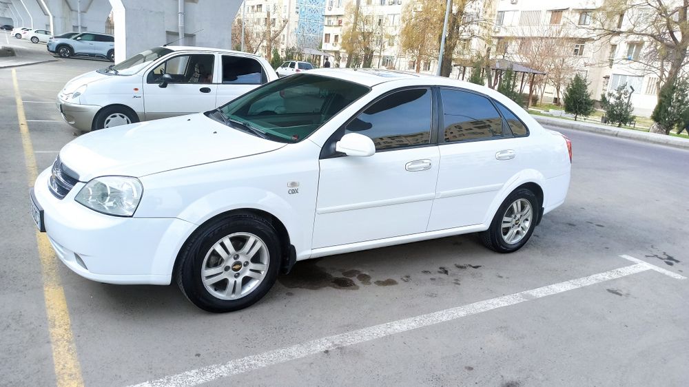 Ласетти 1.6 2013