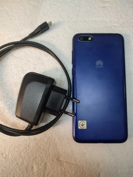 Продавам телефон ХУАВЕЙ У5