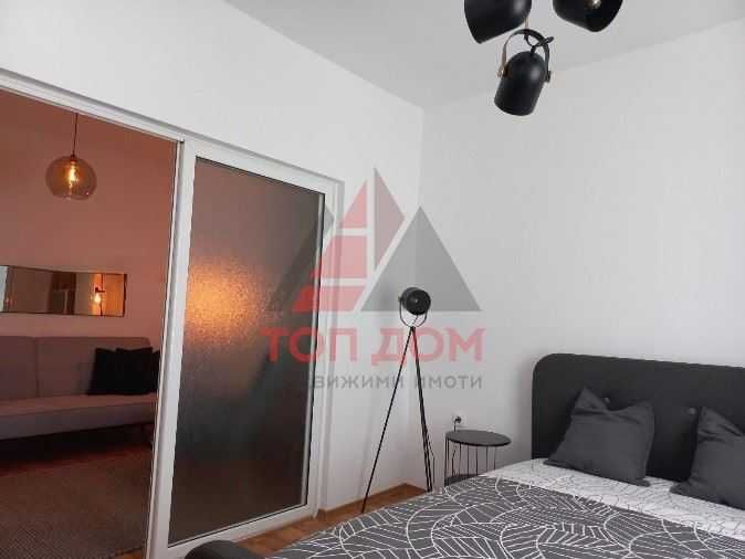 Дава се под наем Тристаен апартамент в Варна, Център - 60 кв.м за 561 € - Снимка #9