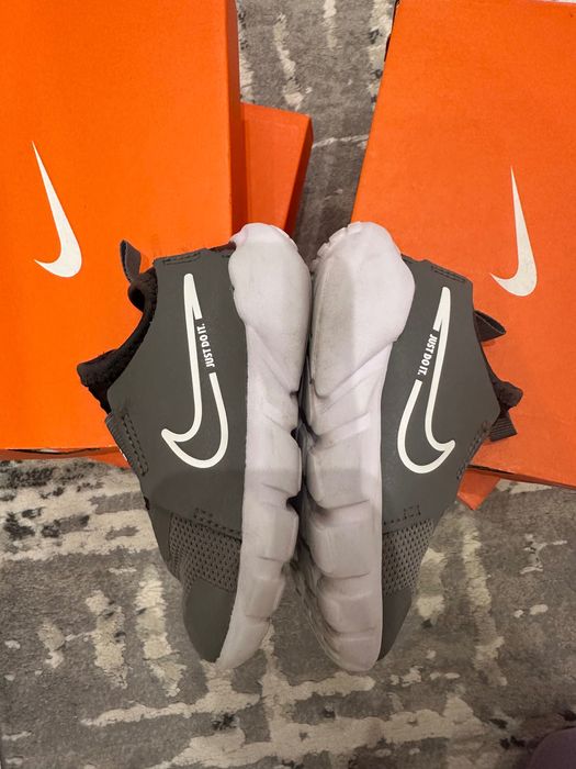 Маратонки Nike flex runner