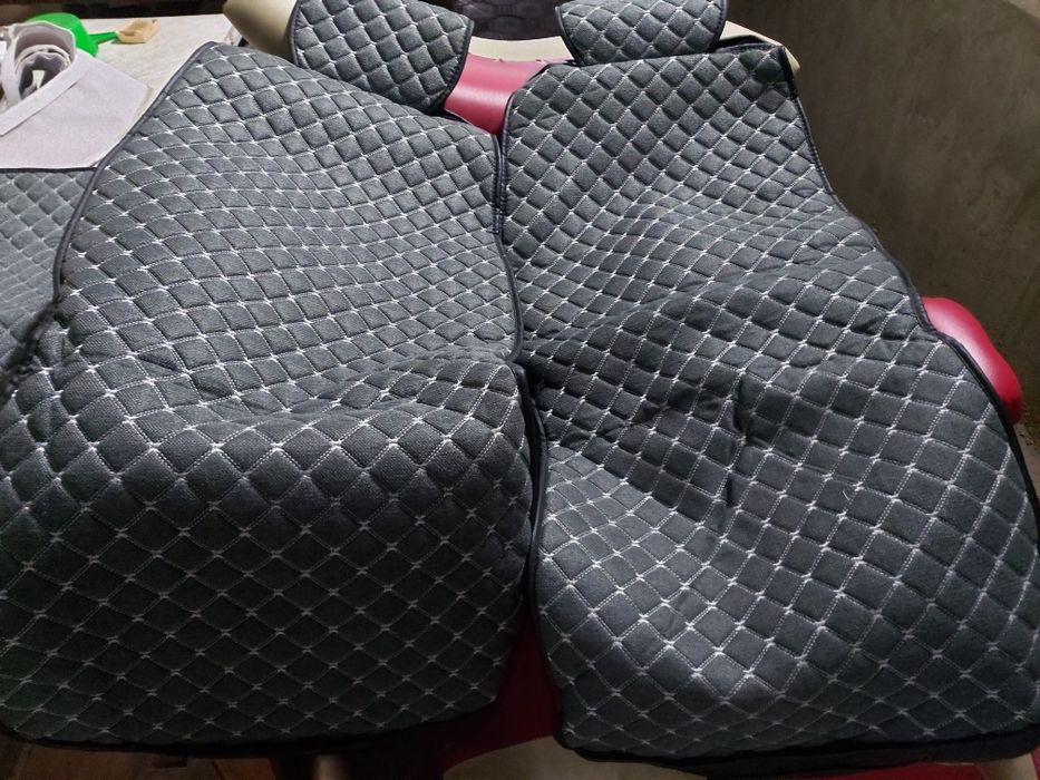 Чехол для машины продается