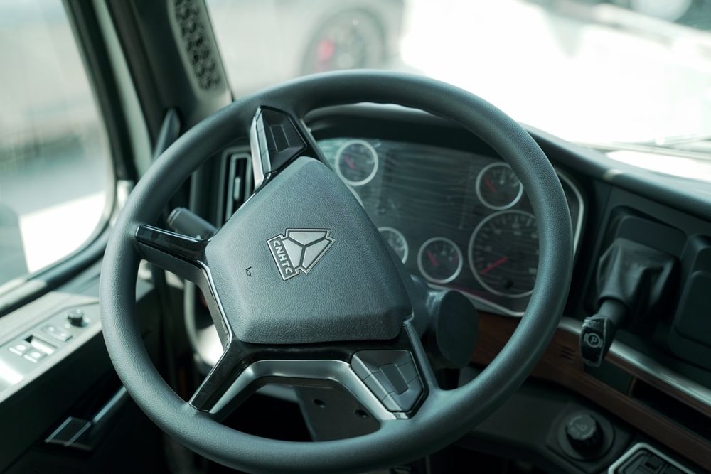 HOWO T7S Автобетоносмеситель