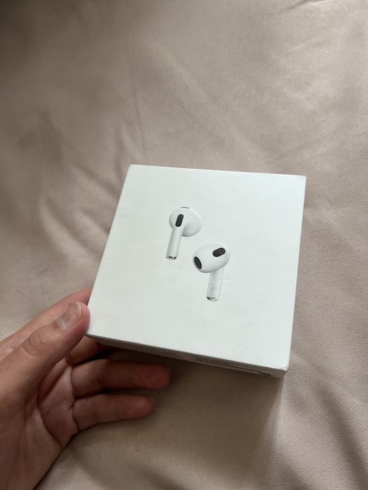 Науишники Airpods 3
