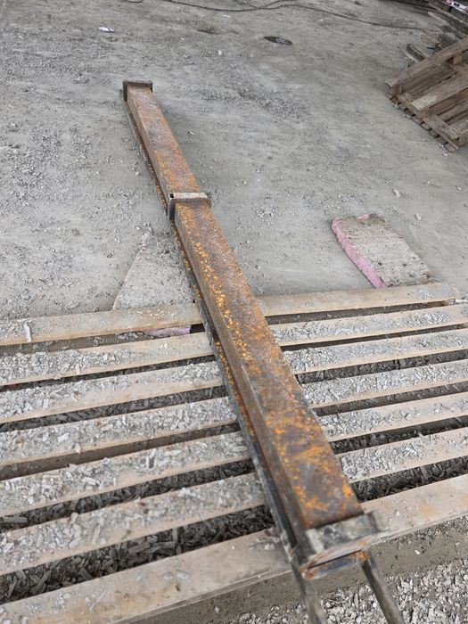 Targi / palci de gard si stalpi / placi din beton 50