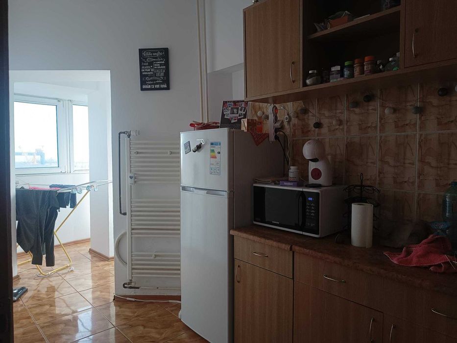 Garsonieara str Traian Constanta - zona Gara, in spate la BCR