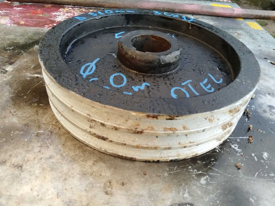 Fulie cu 3 curele 31 cm